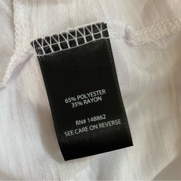 Torrid Off Shoulder Feather Soft Slub Twist Hem White Gold Palm Tree Top 1X - Picture 8 of 12